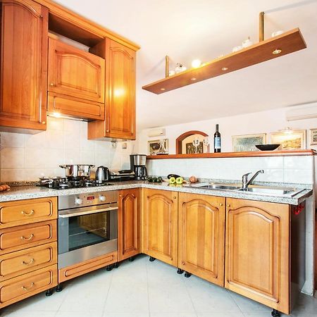 Golden View Luxury Apartment Maslinica Zewnętrze zdjęcie