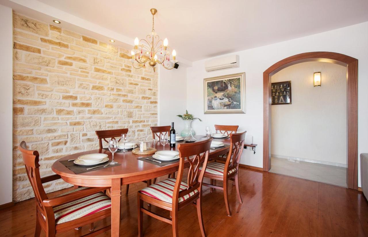 Golden View Luxury Apartment Maslinica Zewnętrze zdjęcie